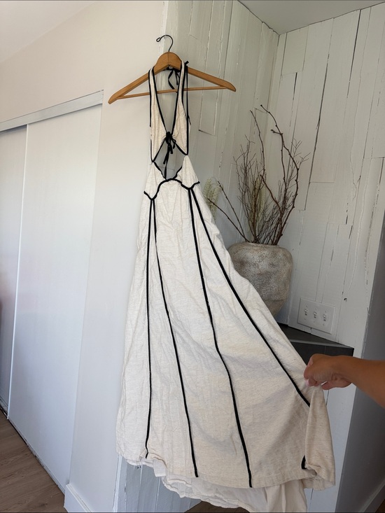 Peppermayo Dresses & Skirts - Peppermayo White Maxi Halter Dress with Black Piping only worn once